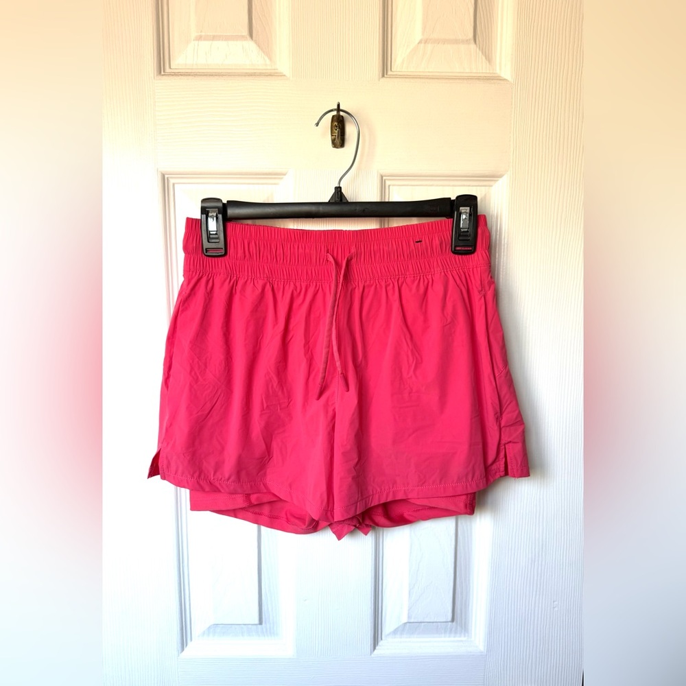Spyder Women's Double Layer Active Shorts Coral Pink Size XS NEW